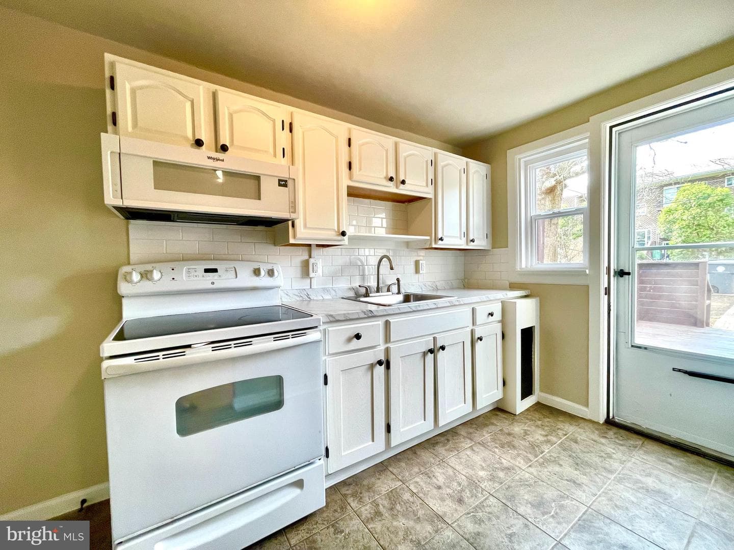 103 Sunrise Drive photo 6