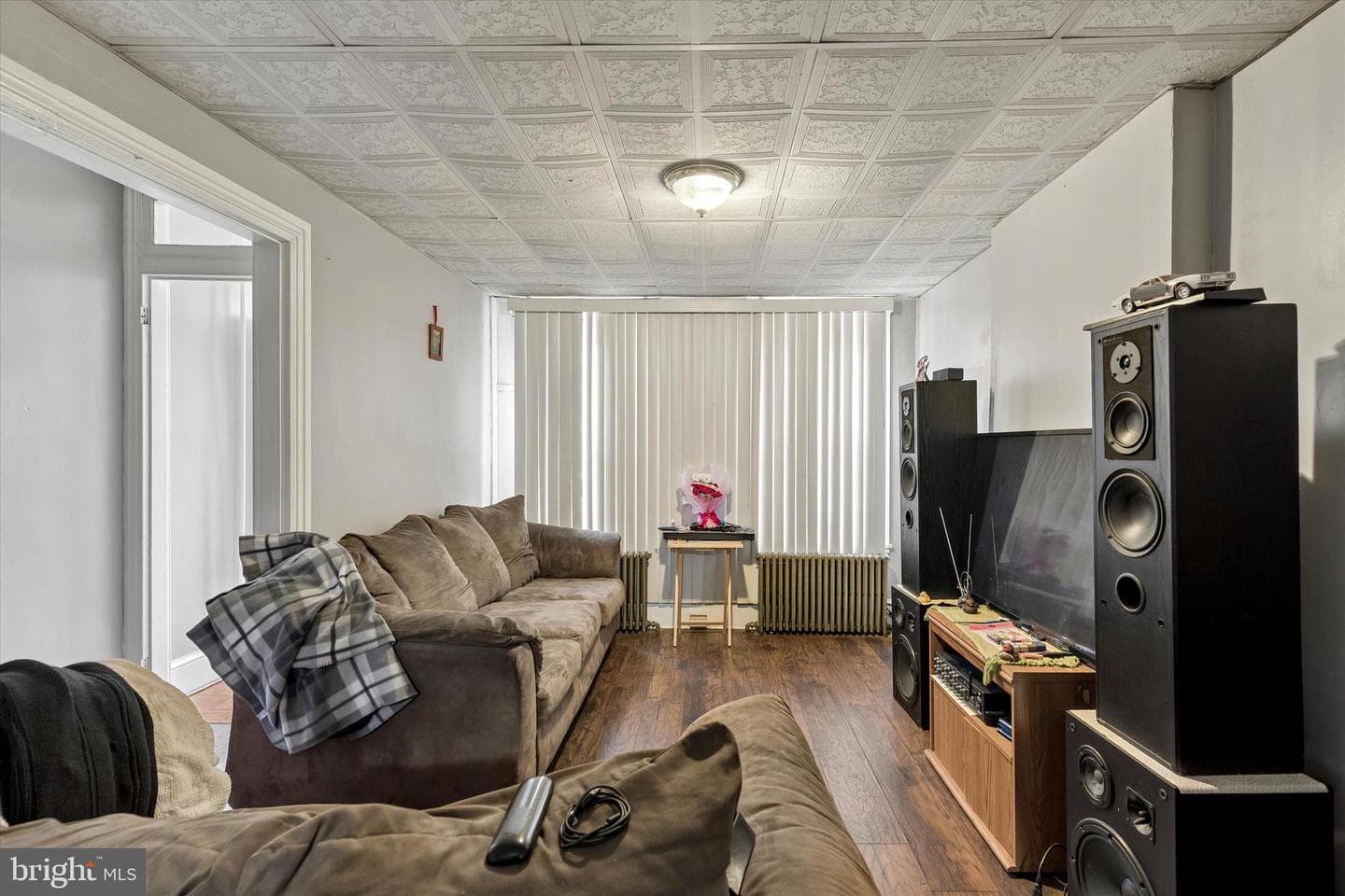 651 Corson Street photo 2