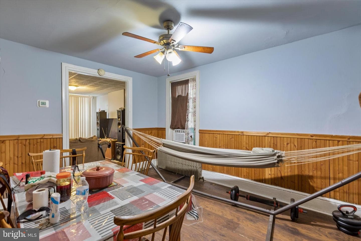 651 Corson Street photo 4