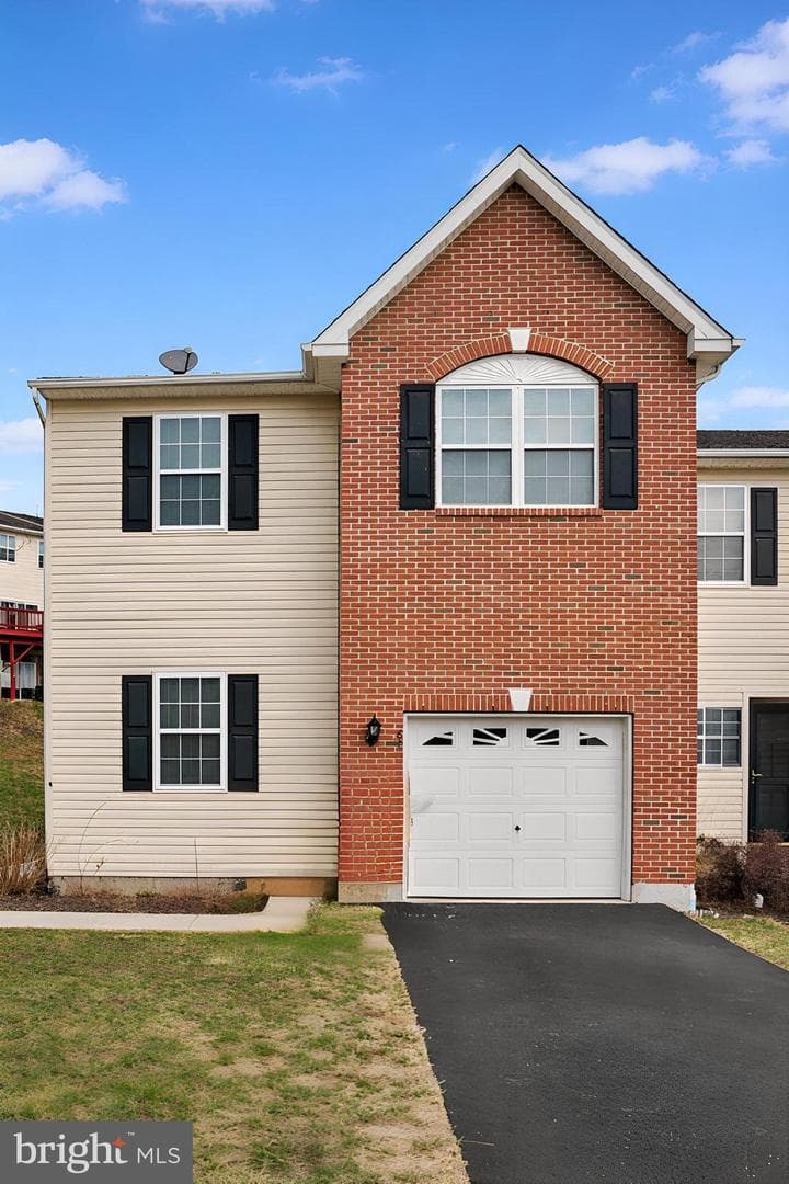 62 Green View Drive photo 2