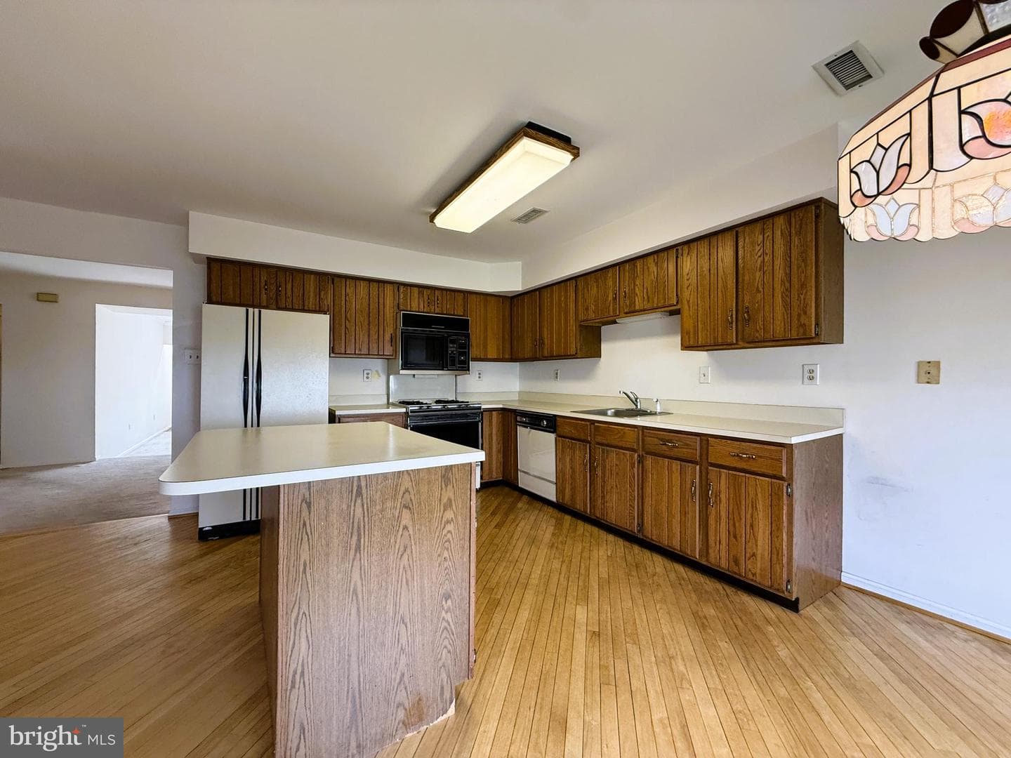 63 Harlow Circle photo 12