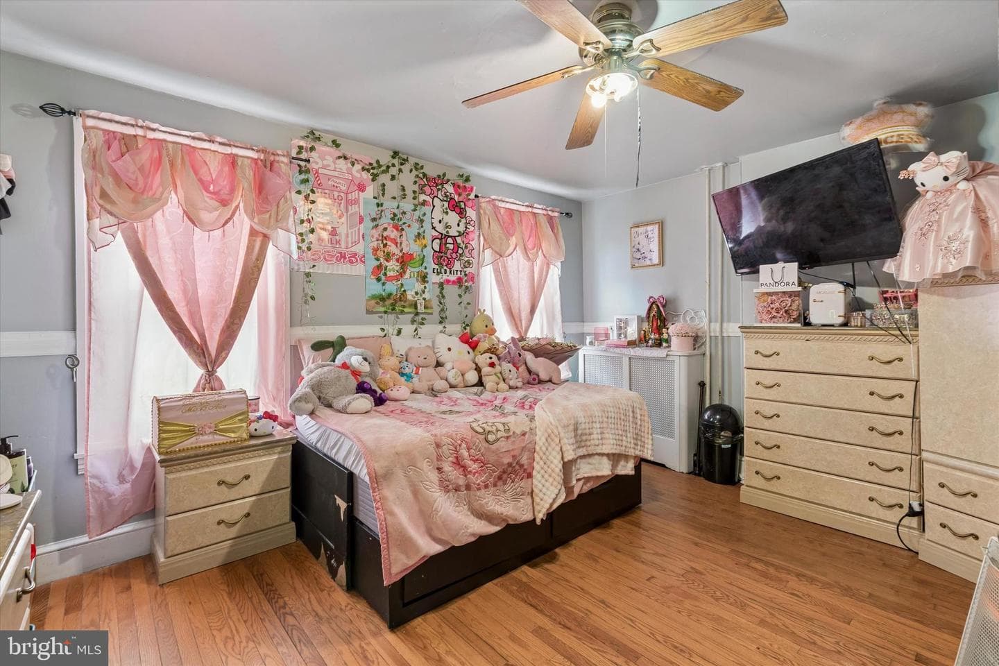 665 Corson Street photo 10