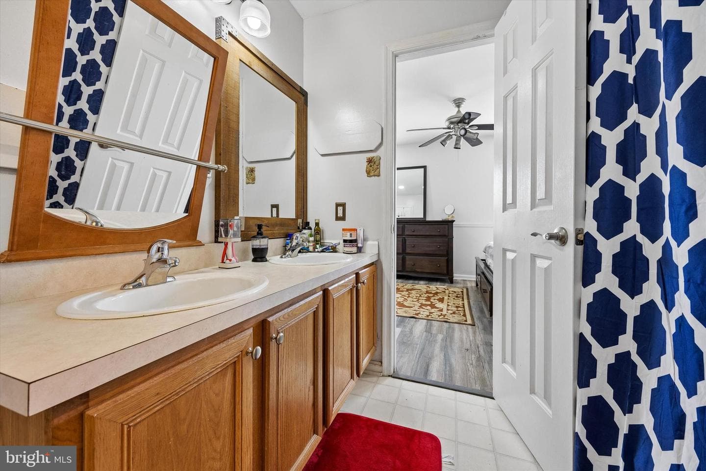 318 Parkview photo 25