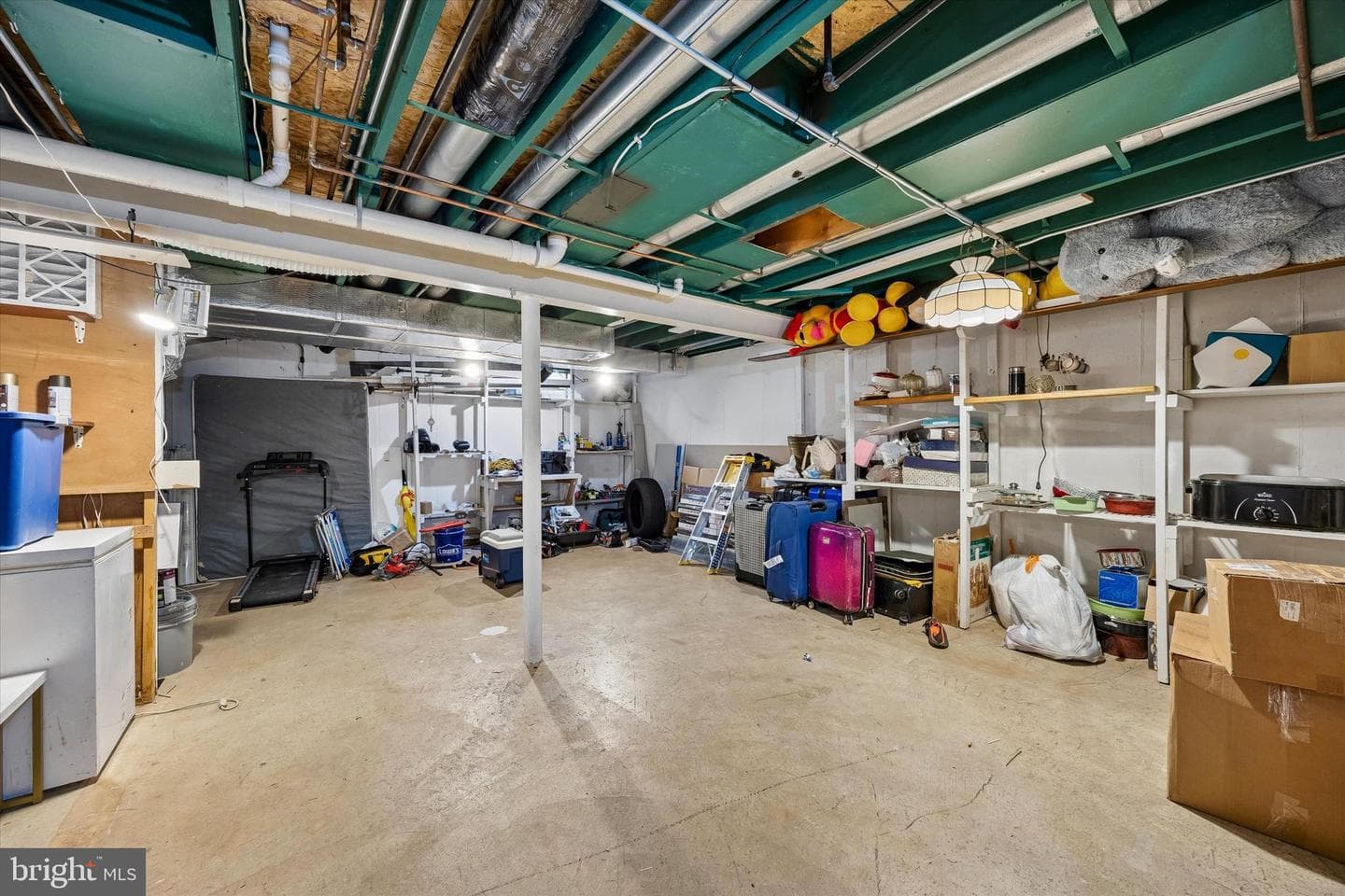 318 Parkview photo 26