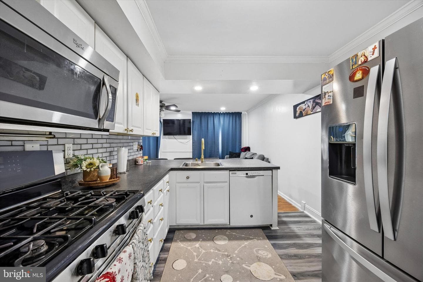 318 Parkview photo 7
