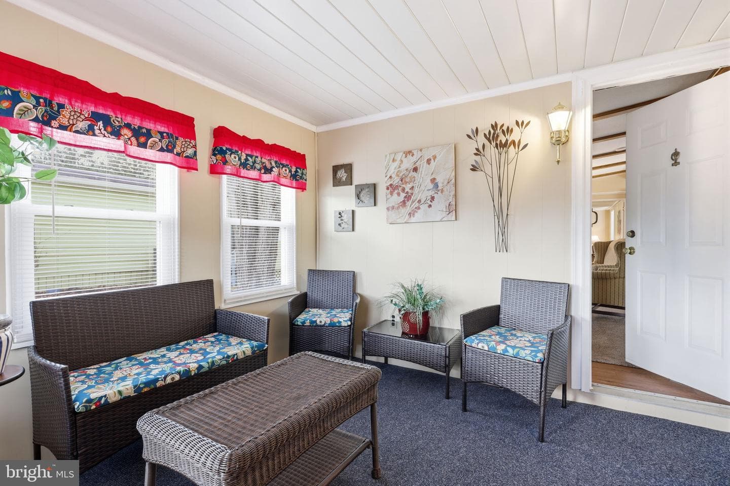 508 Willow Lane photo 4