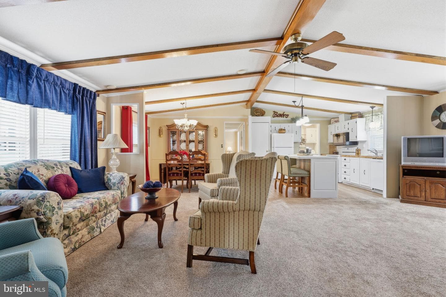 508 Willow Lane photo 7