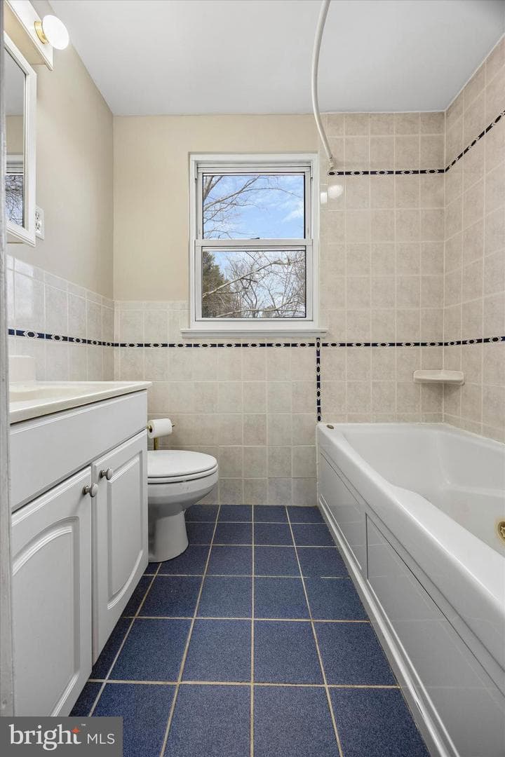 203 Spruce Road photo 13