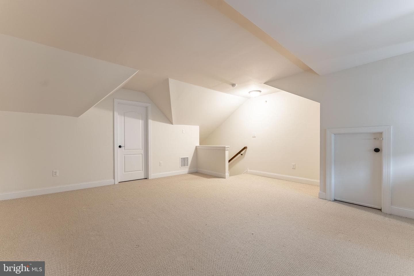 510 Old Lancaster Road photo 33
