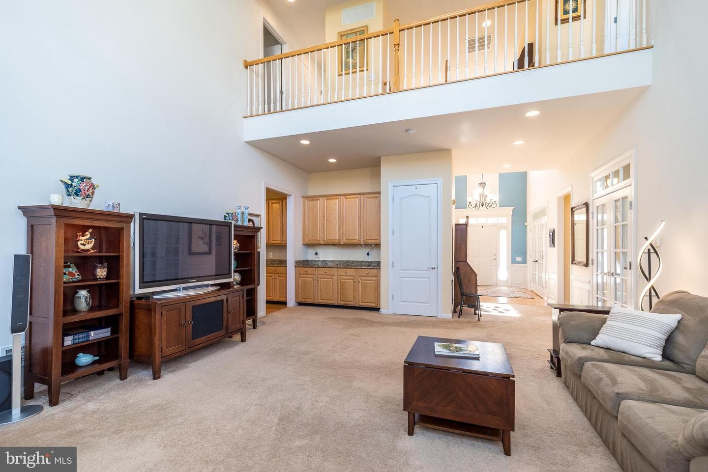 279 Goldenrod Drive photo 15