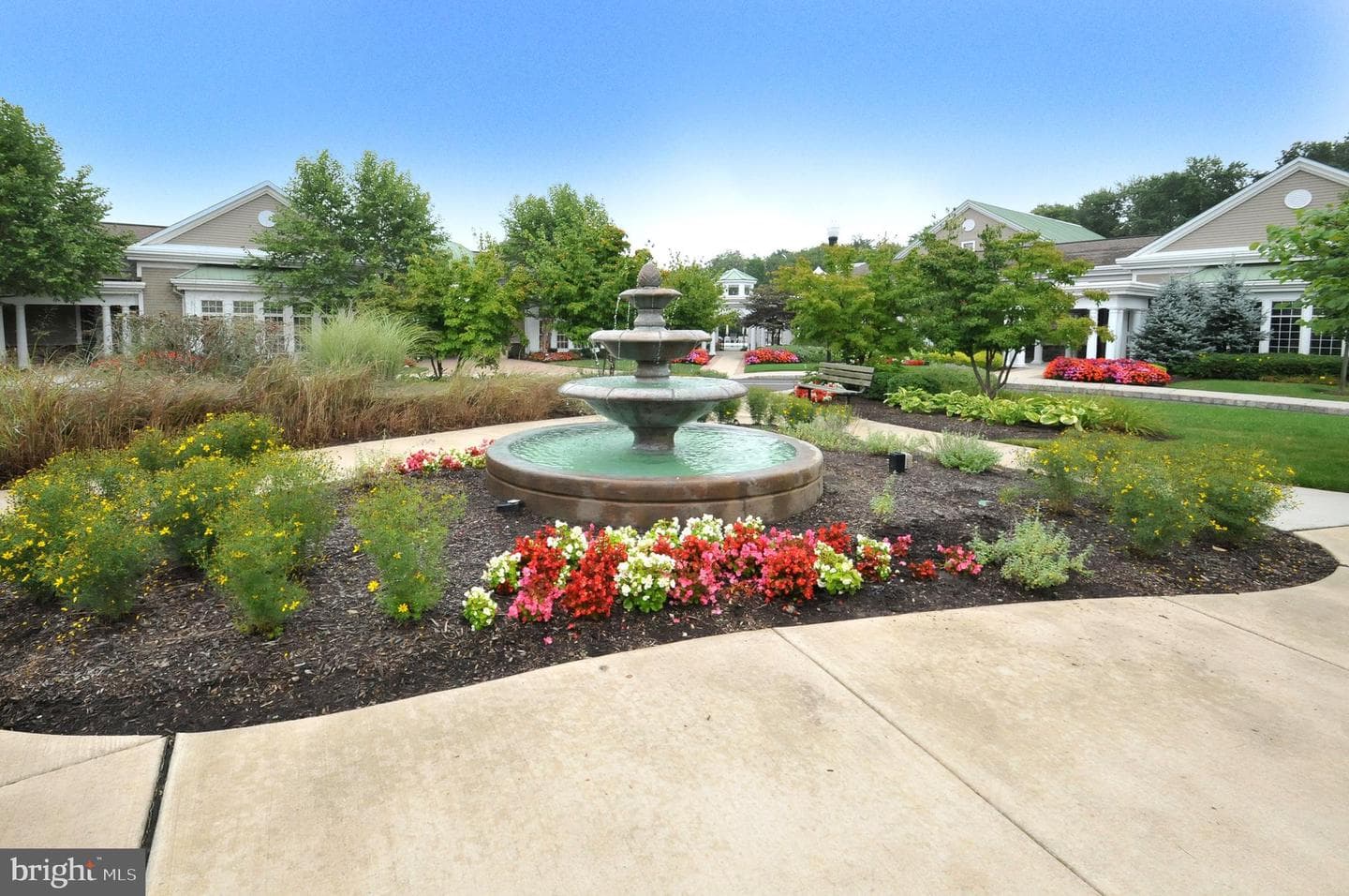 279 Goldenrod Drive photo 42