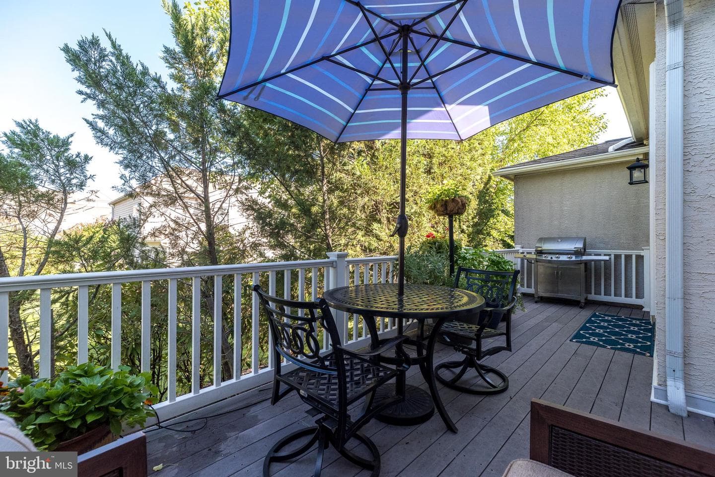279 Goldenrod Drive photo 7