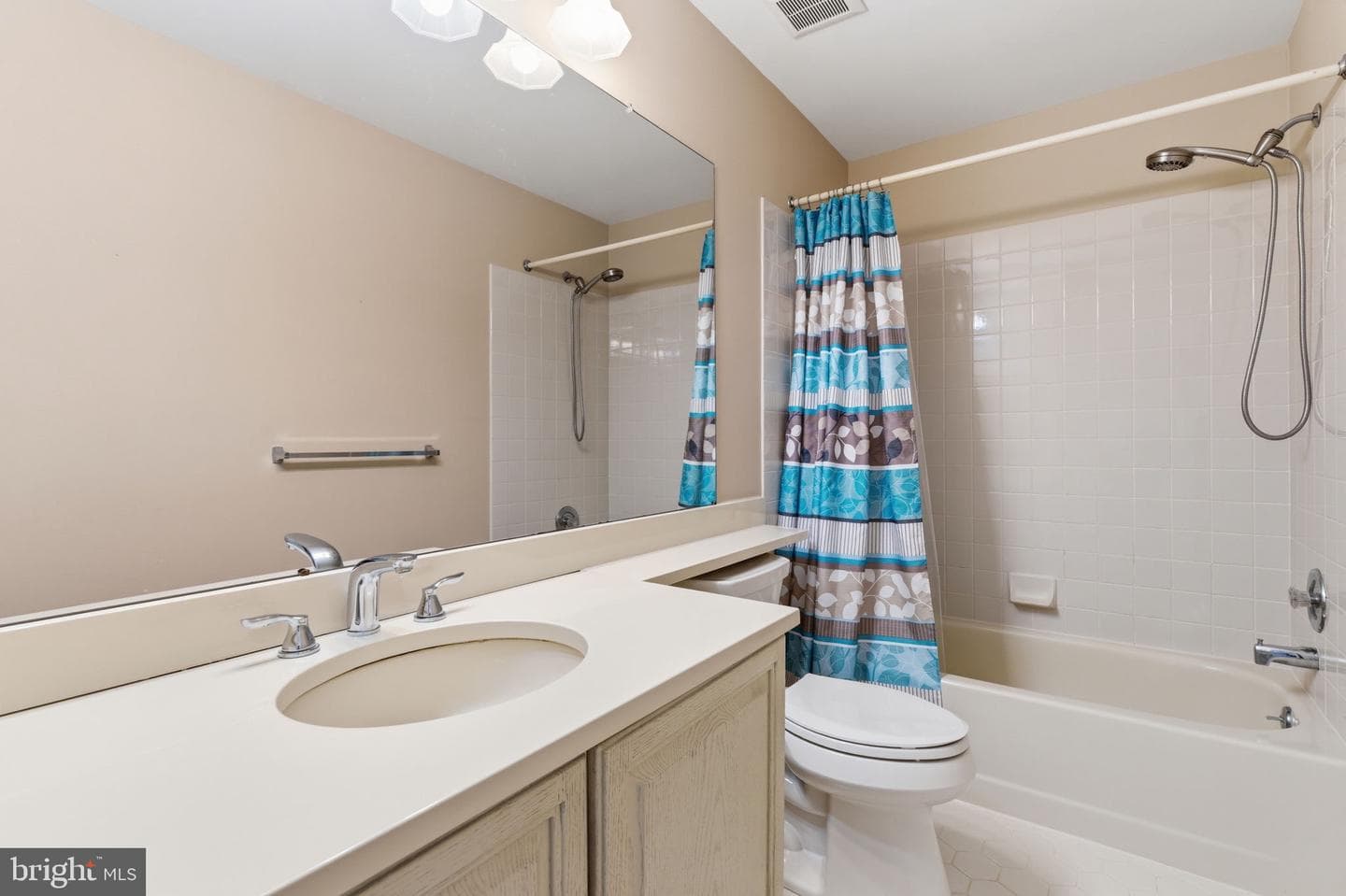 411 Dartmoor Road photo 28