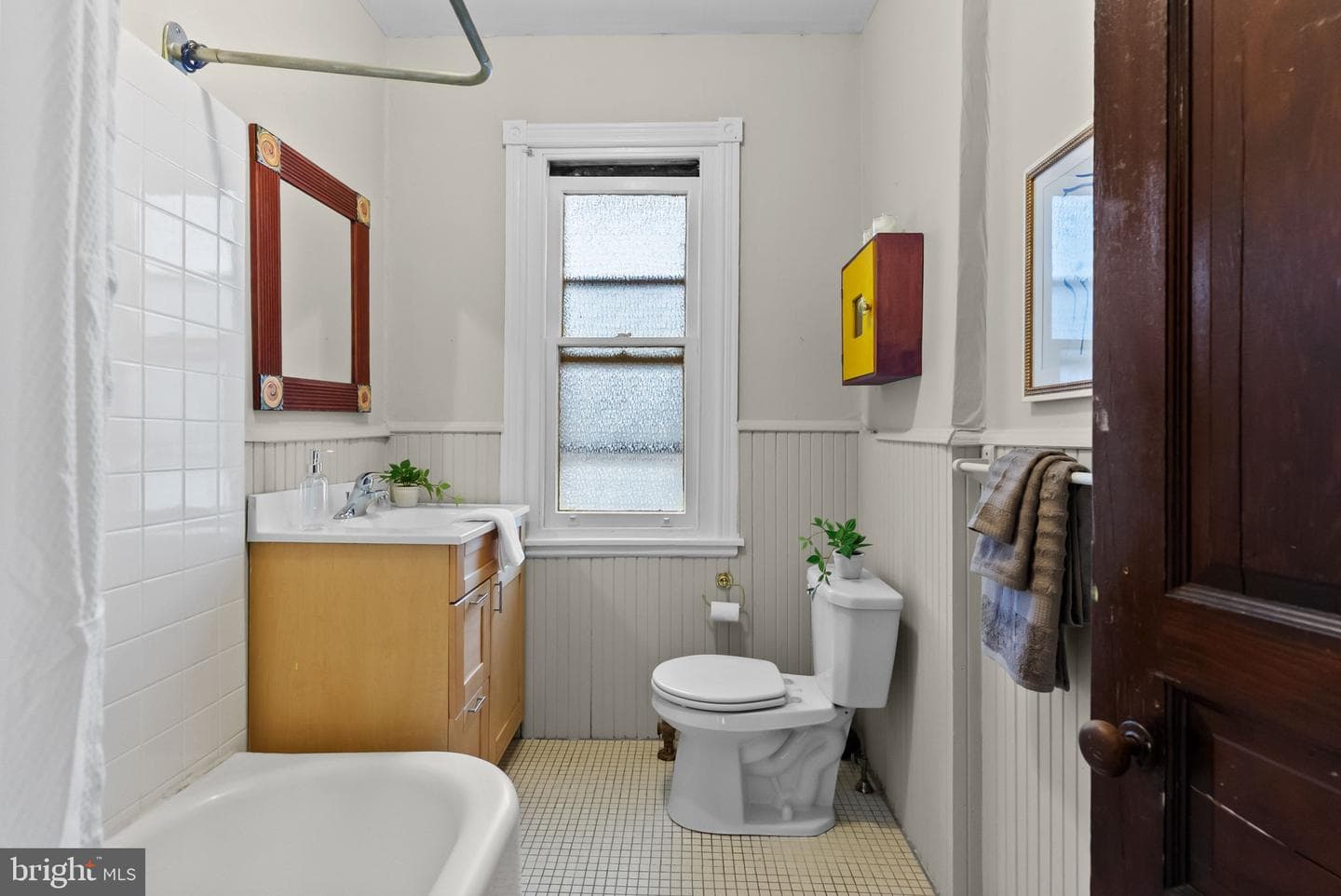 221 Wayne Avenue photo 31