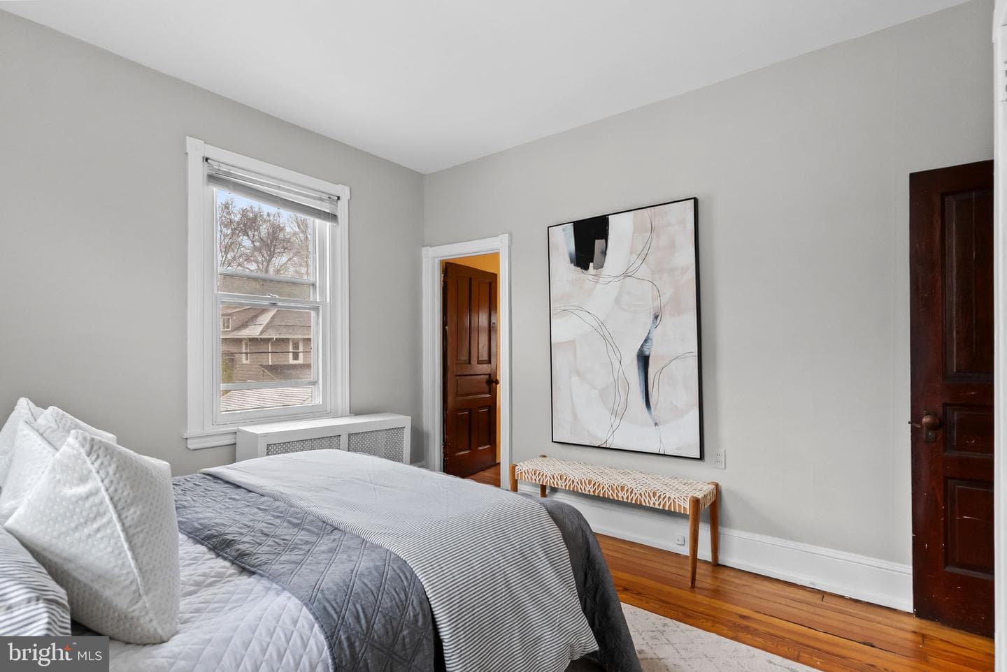 221 Wayne Avenue photo 35