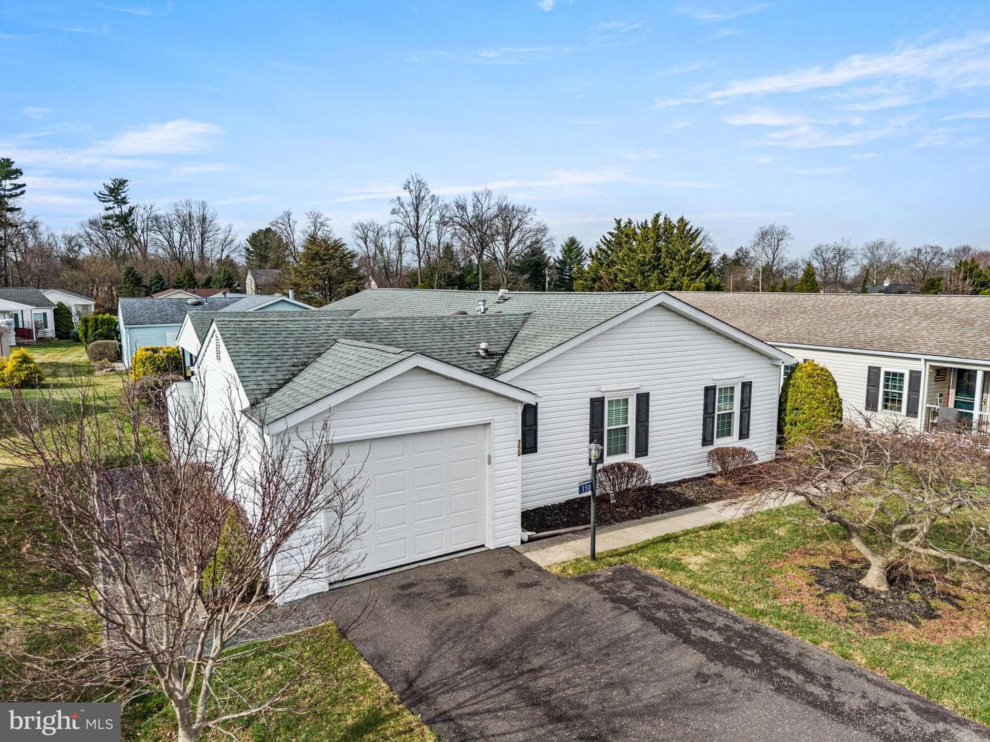 350 Farm Lane photo 33