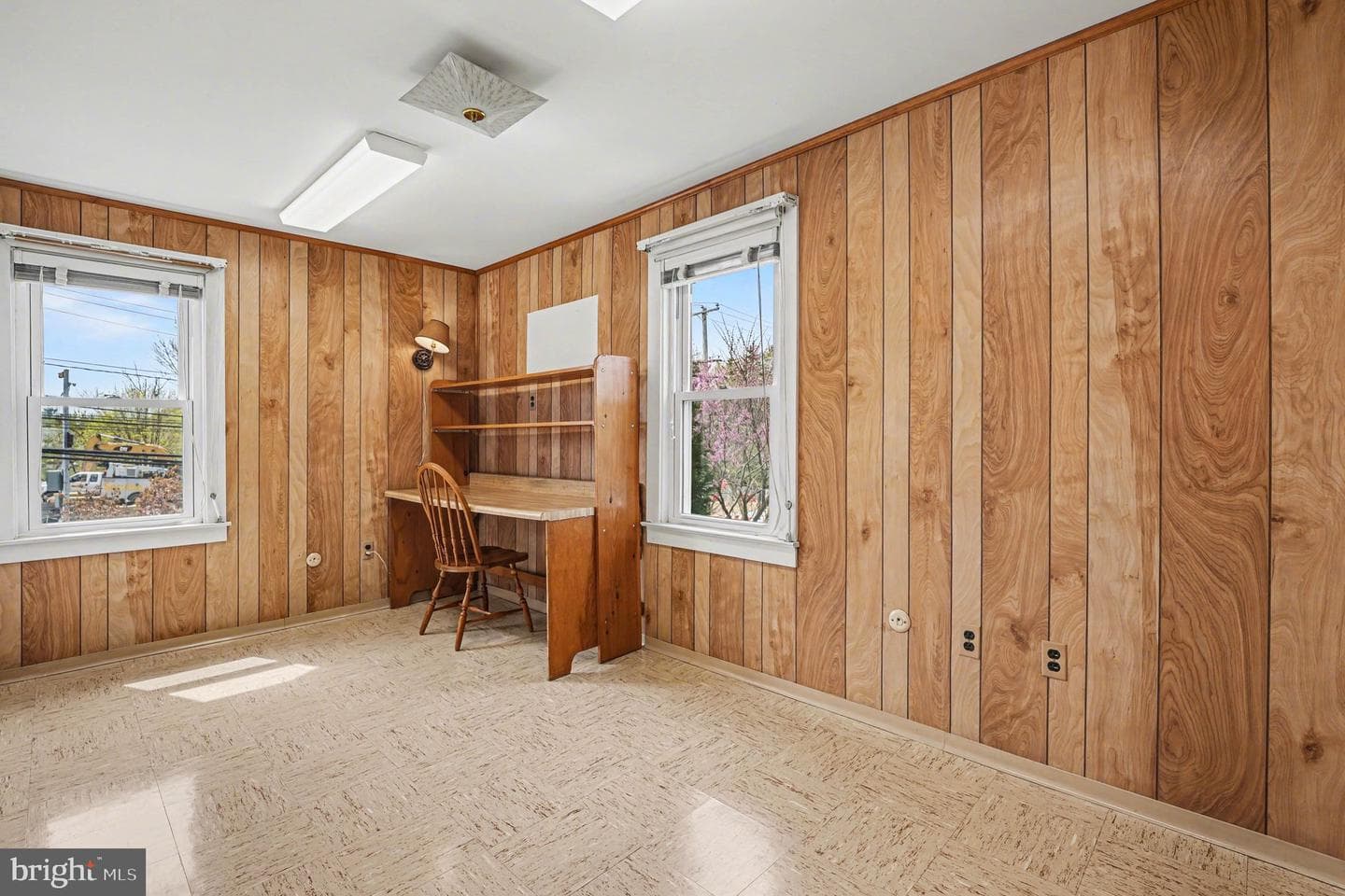 320 W Moreland Avenue photo 16