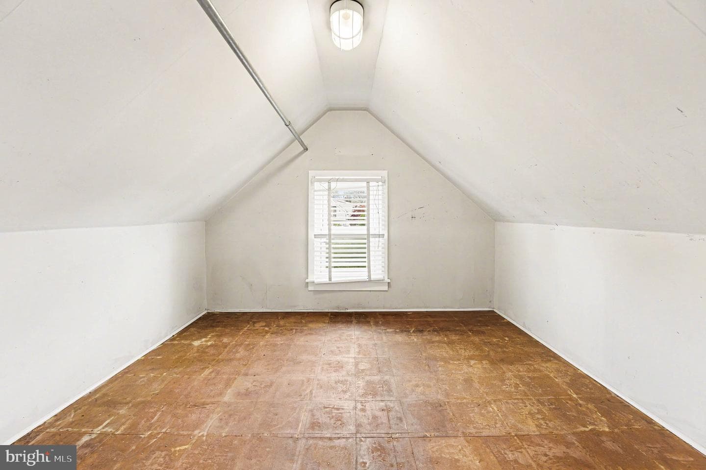 320 W Moreland Avenue photo 19