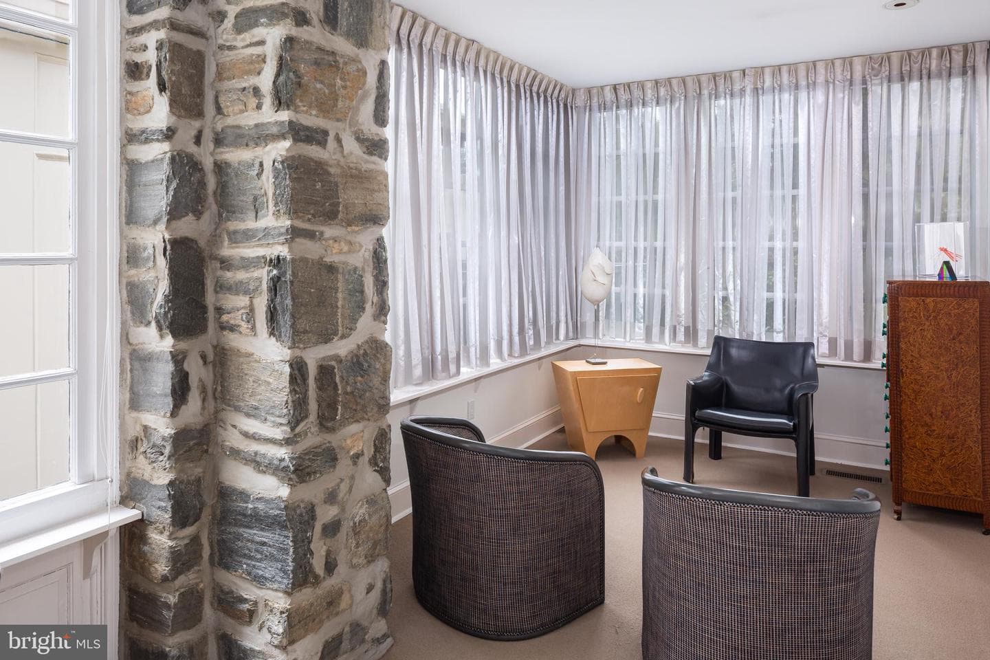 210 Kent Road photo 34