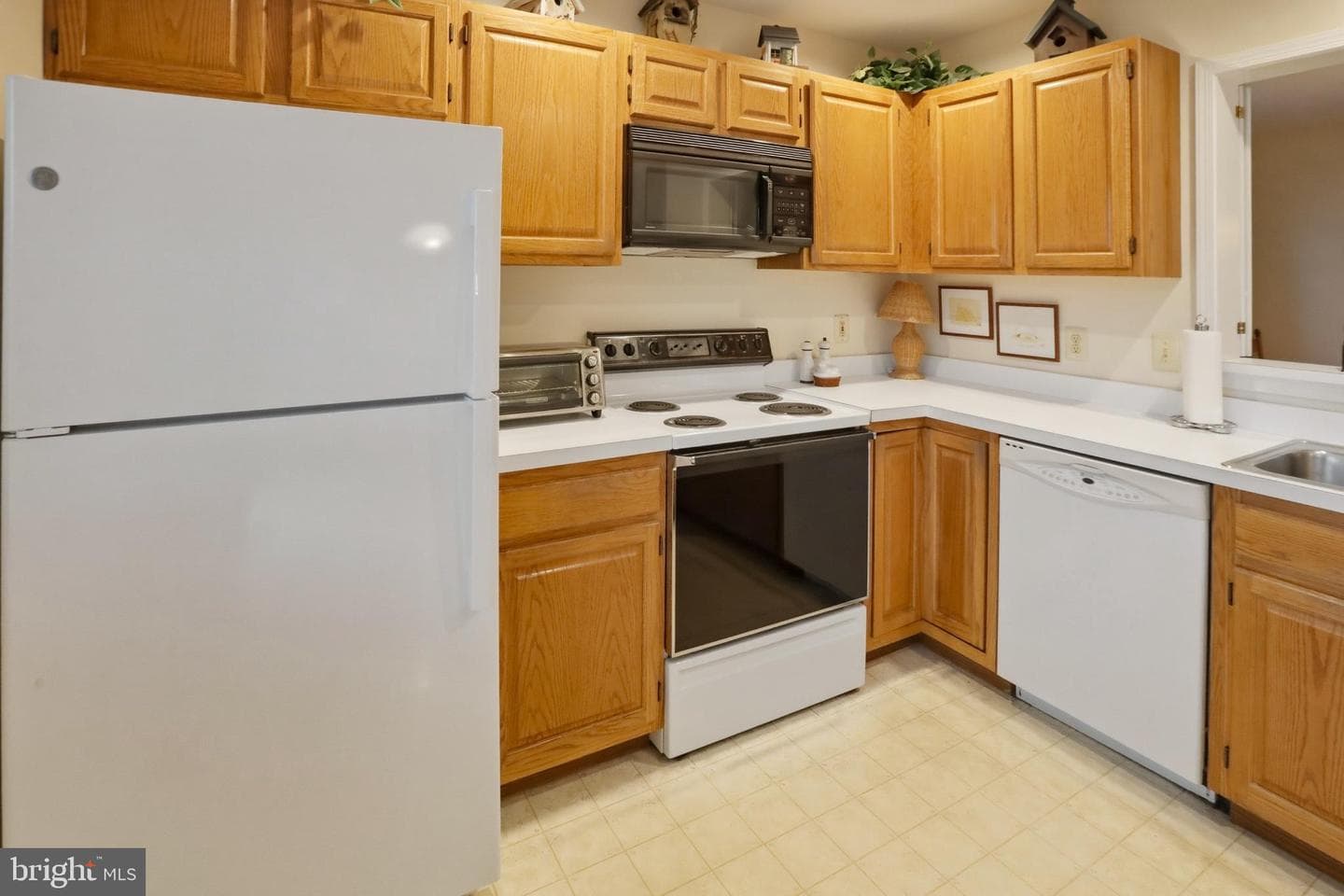 33 Stafford Square photo 15