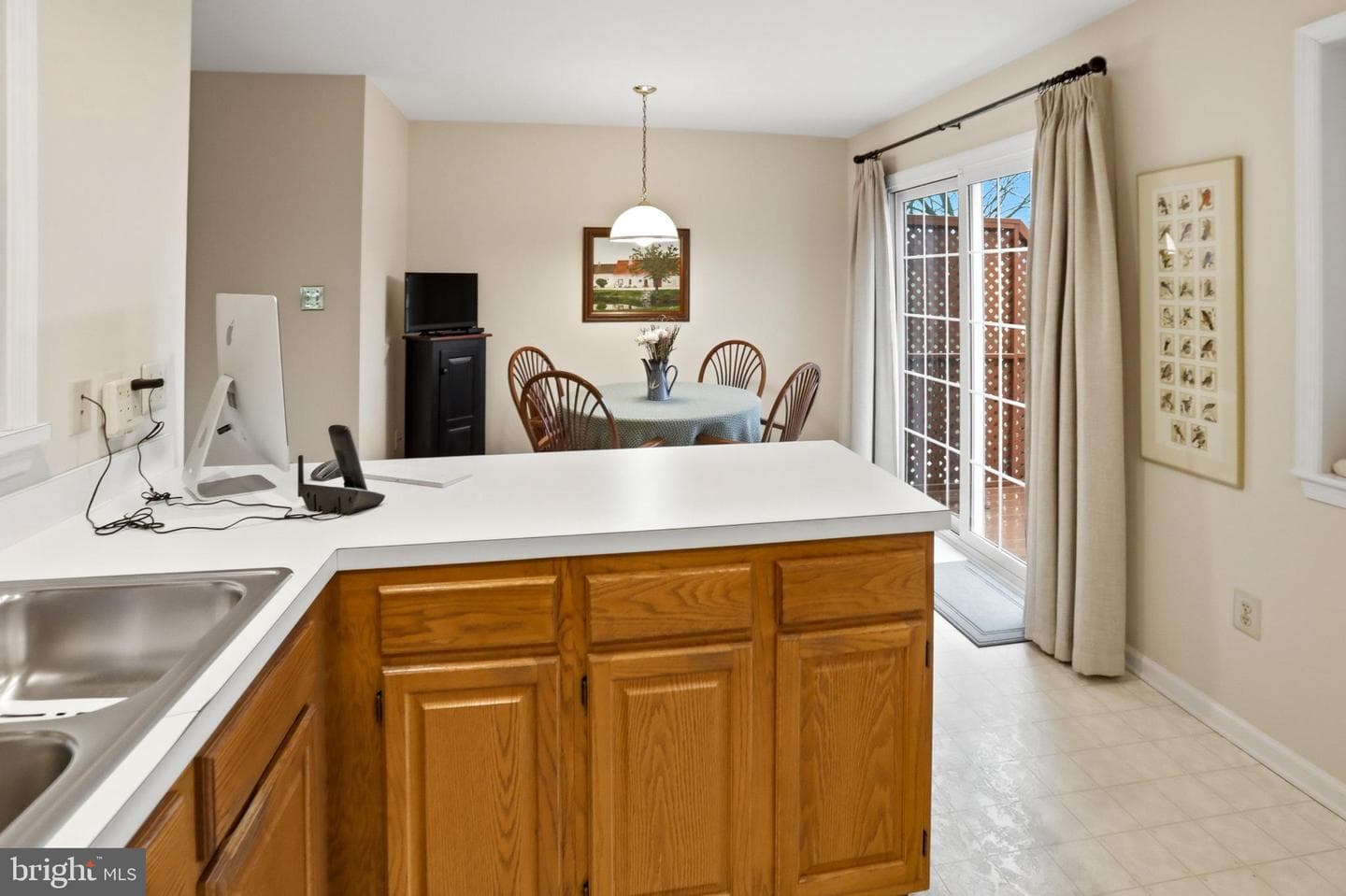 33 Stafford Square photo 19