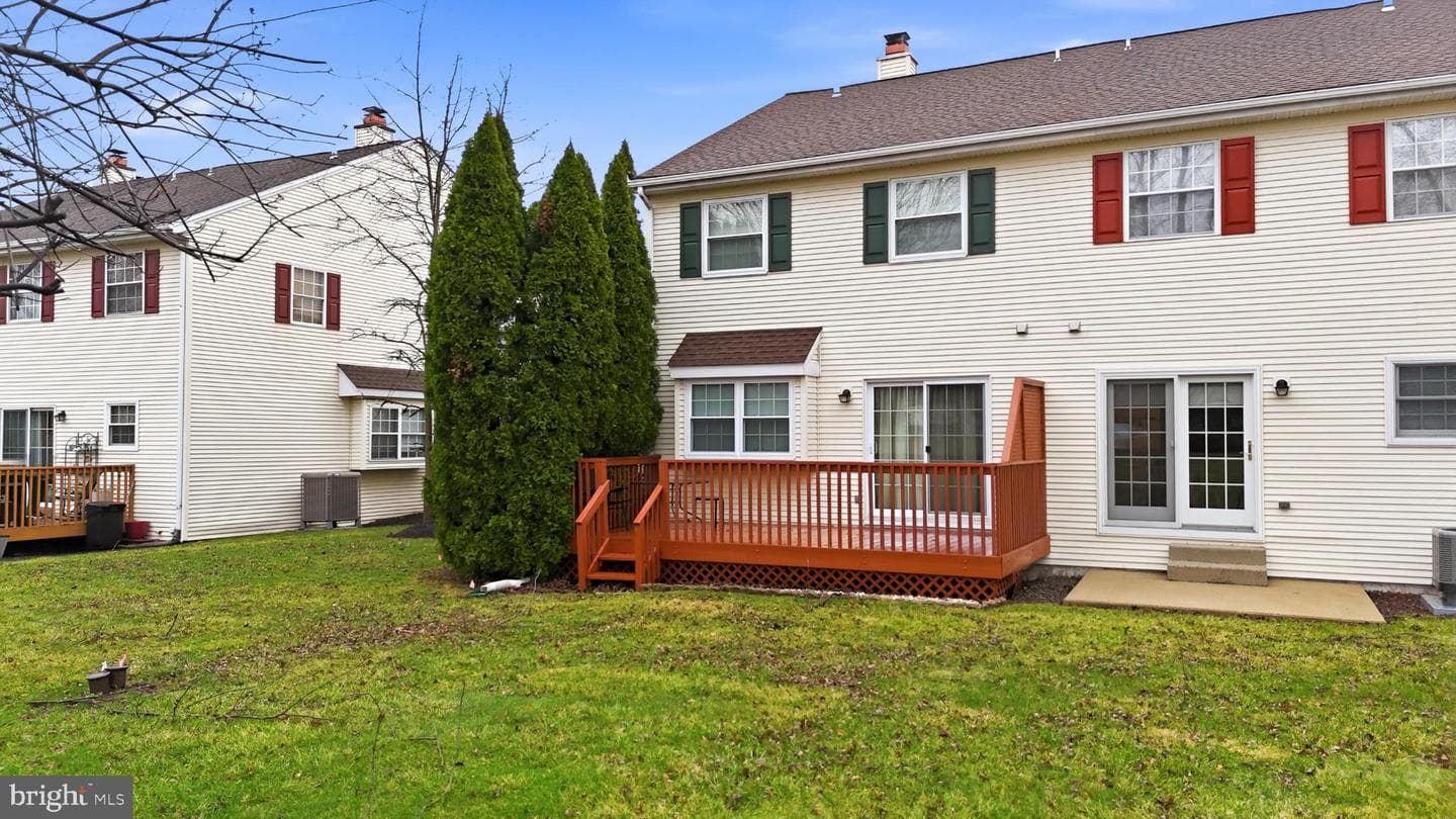 33 Stafford Square photo 23