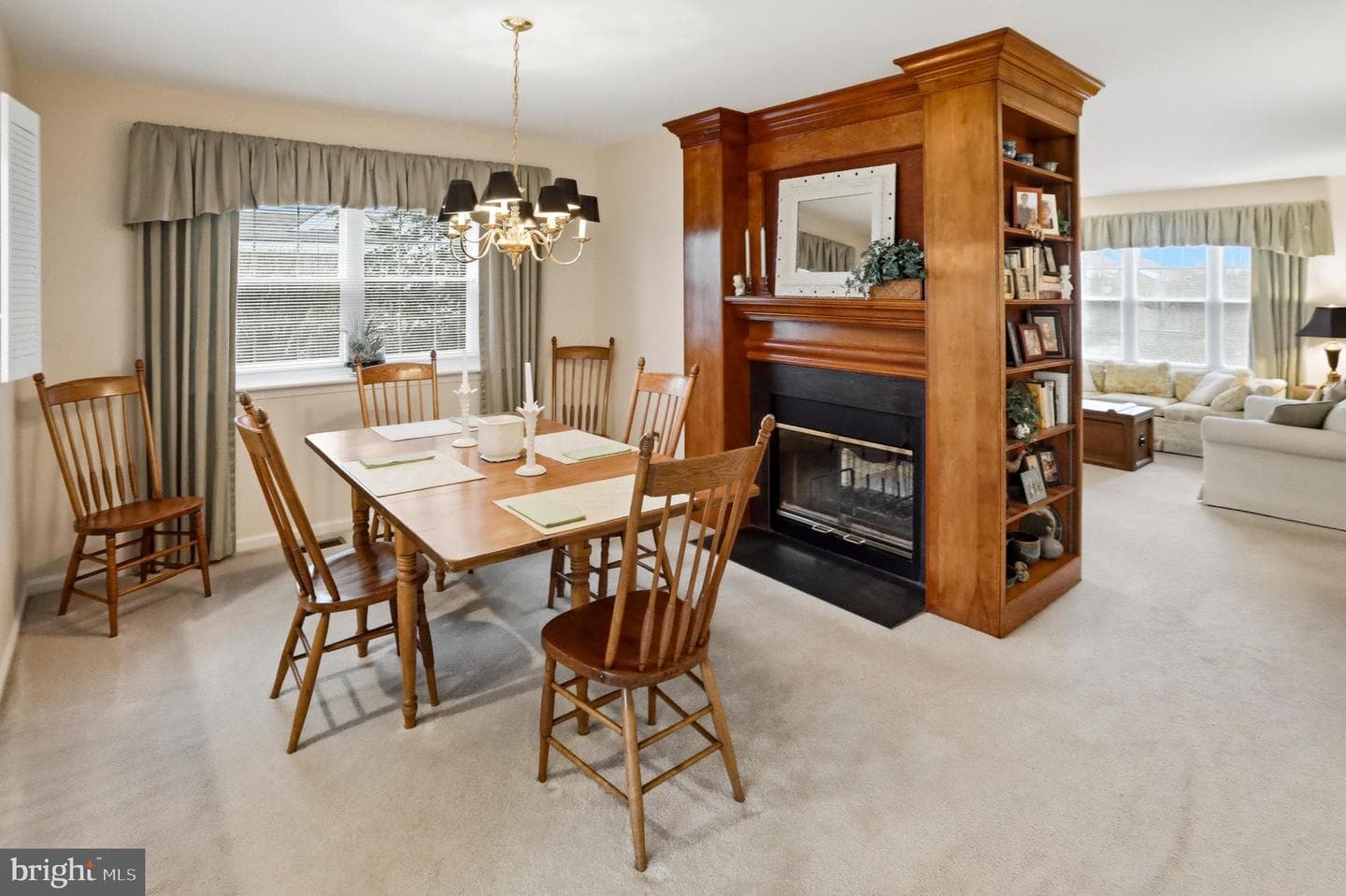 33 Stafford Square photo 8
