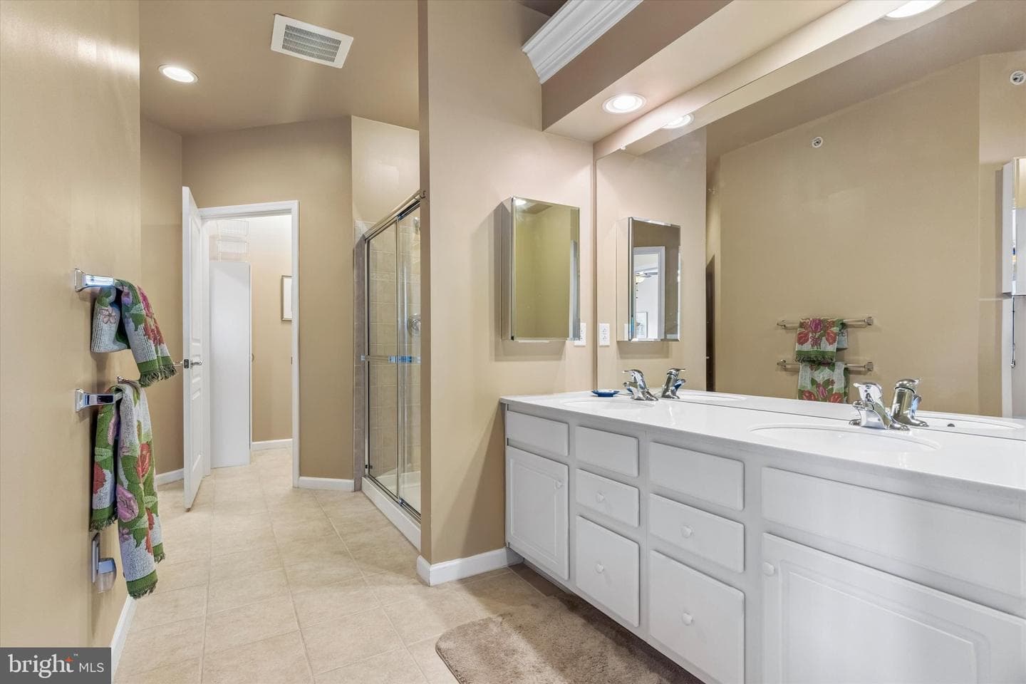 6406 Lilac Court photo 10