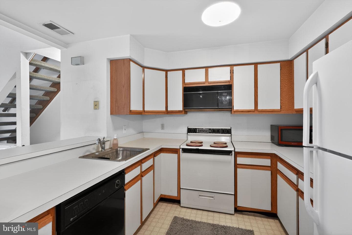 1512 Foxmeadow Circle #condo 1512 photo 11