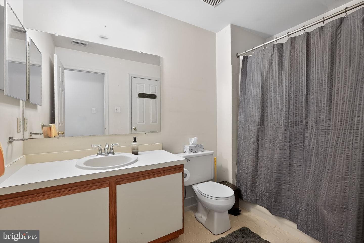 1512 Foxmeadow Circle #condo 1512 photo 23