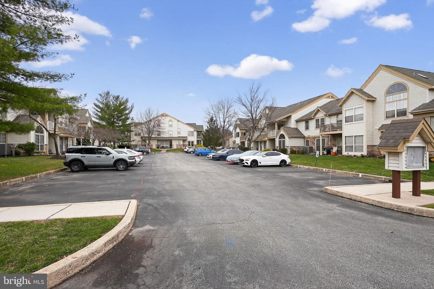 1512 Foxmeadow Circle #condo 1512 photo 27