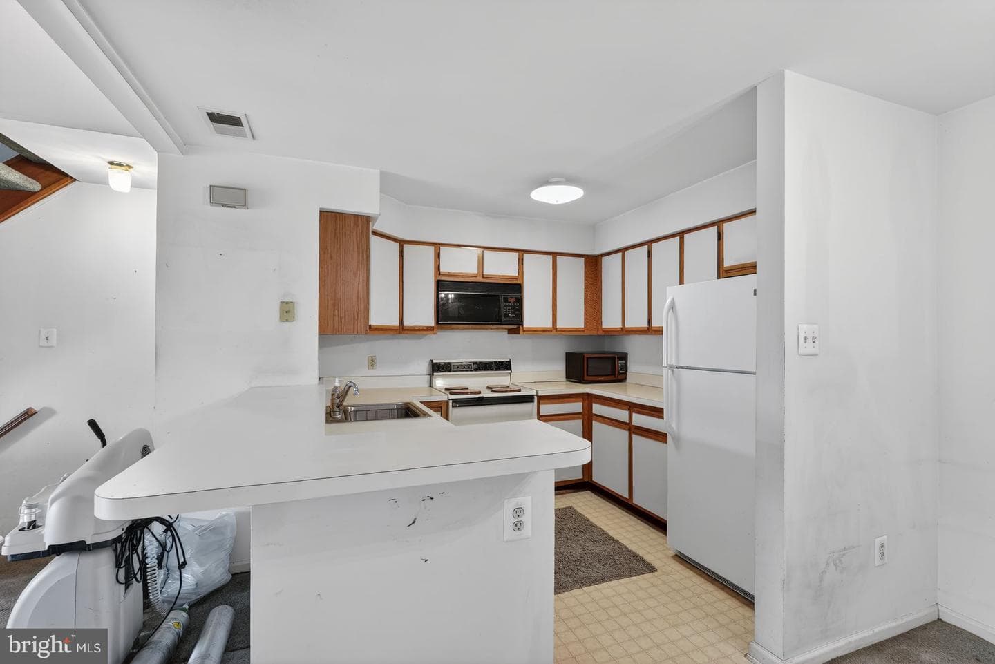 1512 Foxmeadow Circle #condo 1512 photo 9