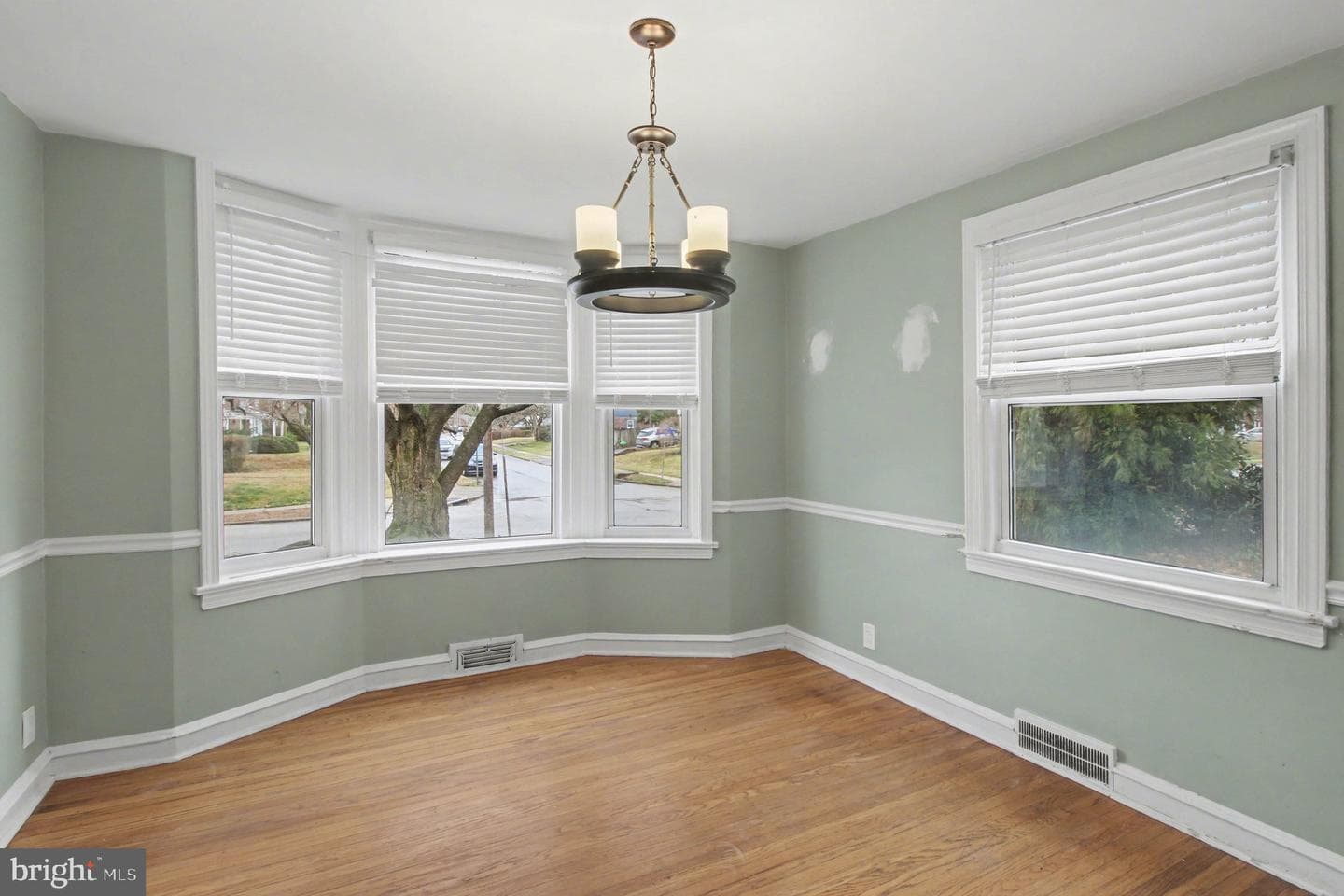 7524 Brookfield Road photo 10