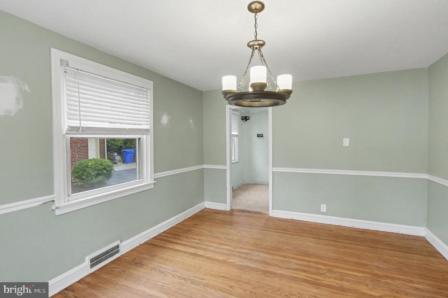 7524 Brookfield Road photo 11