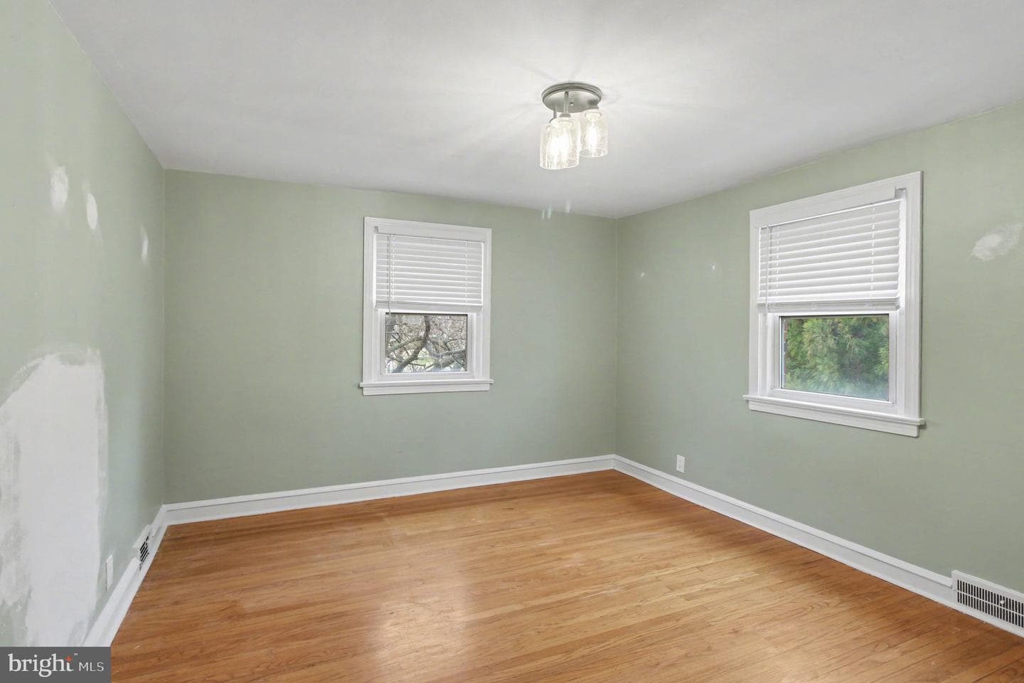7524 Brookfield Road photo 18