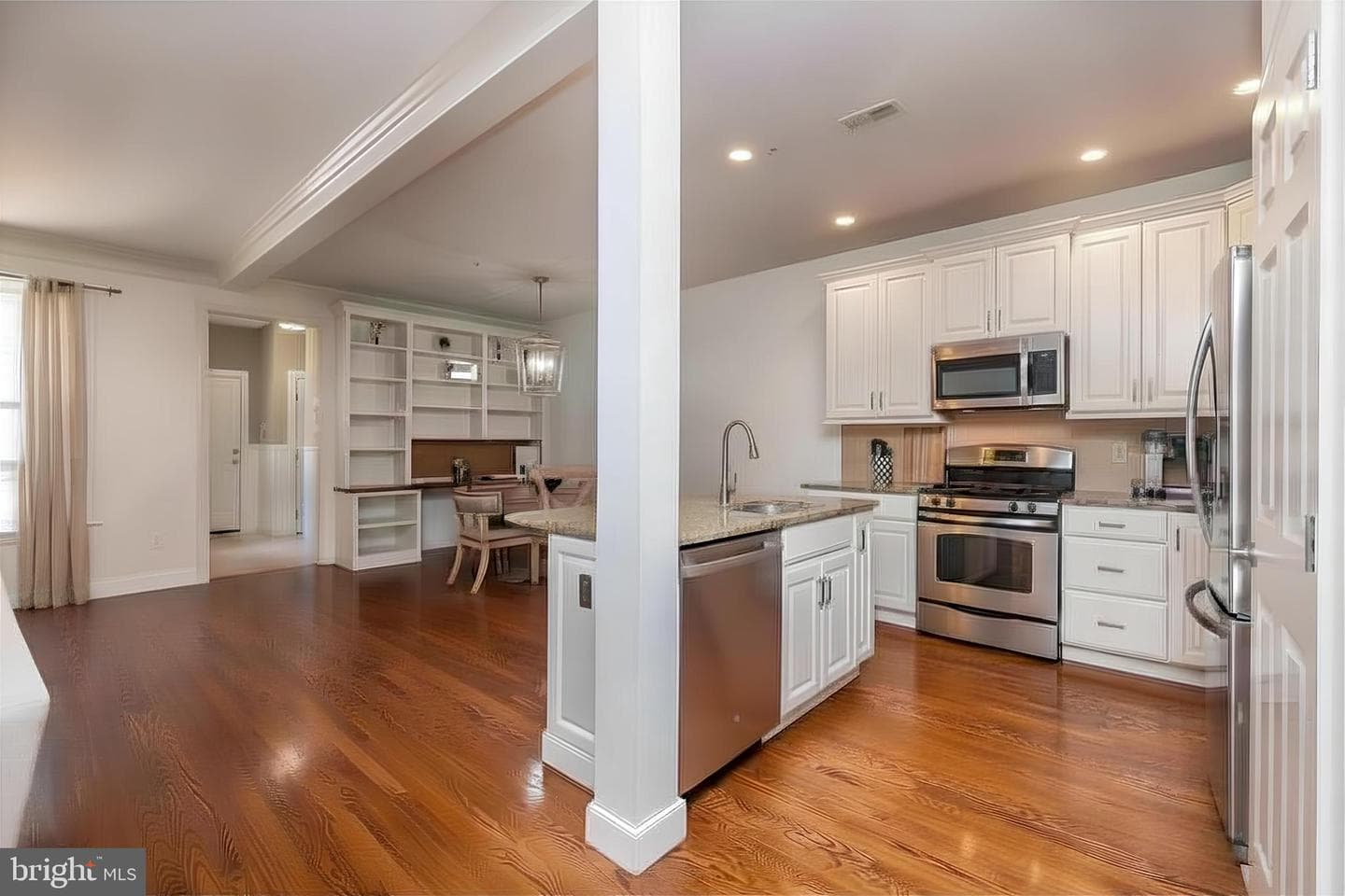 118 Delancey Place photo 12