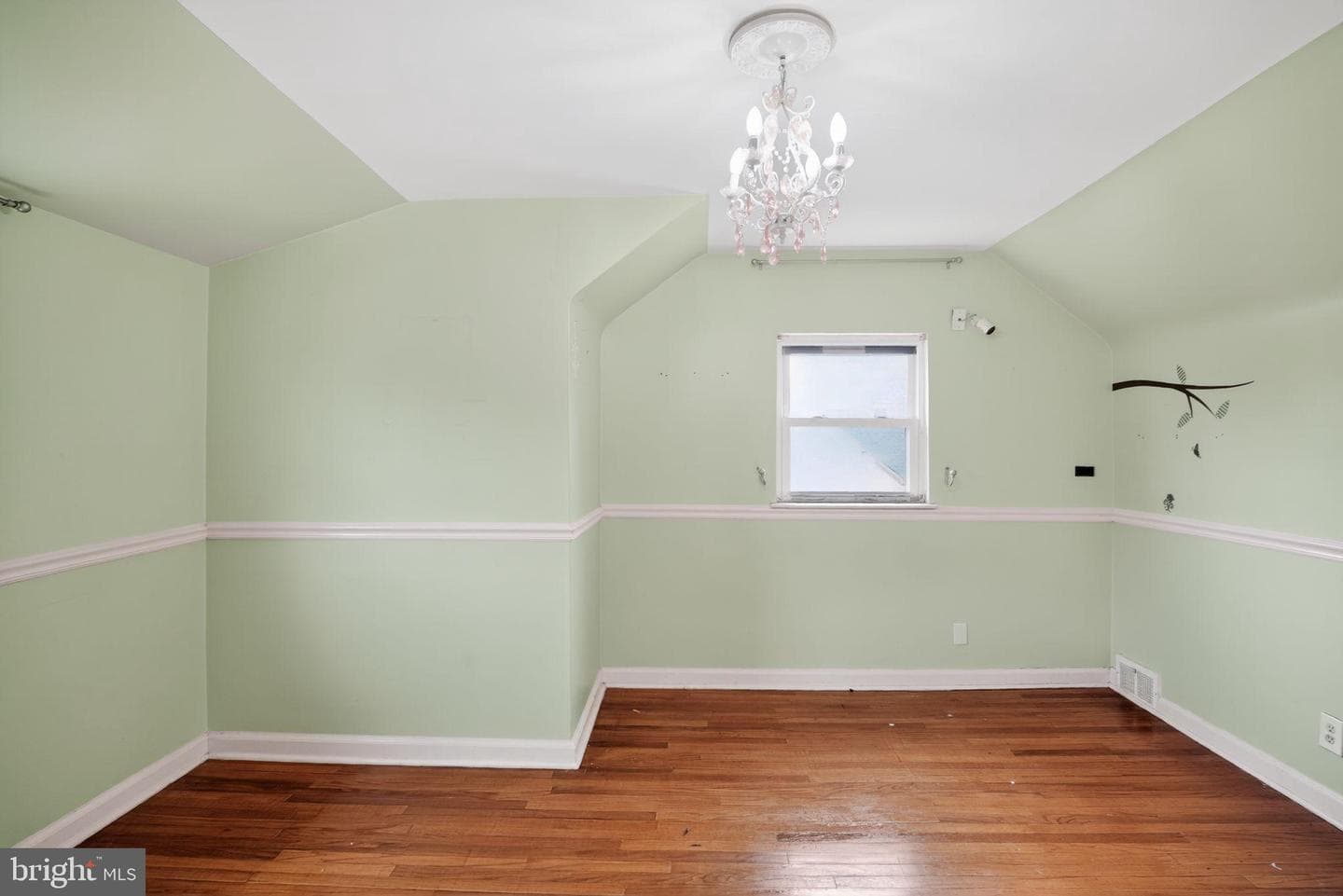 2411 Horsham Road photo 18