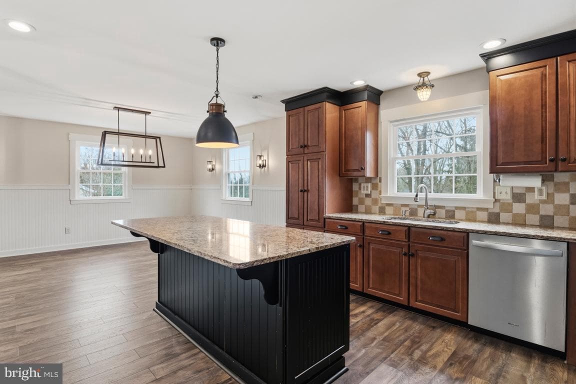 1670 Salem Circle photo 14
