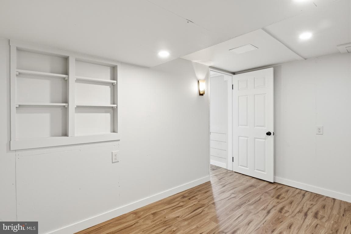 1670 Salem Circle photo 34