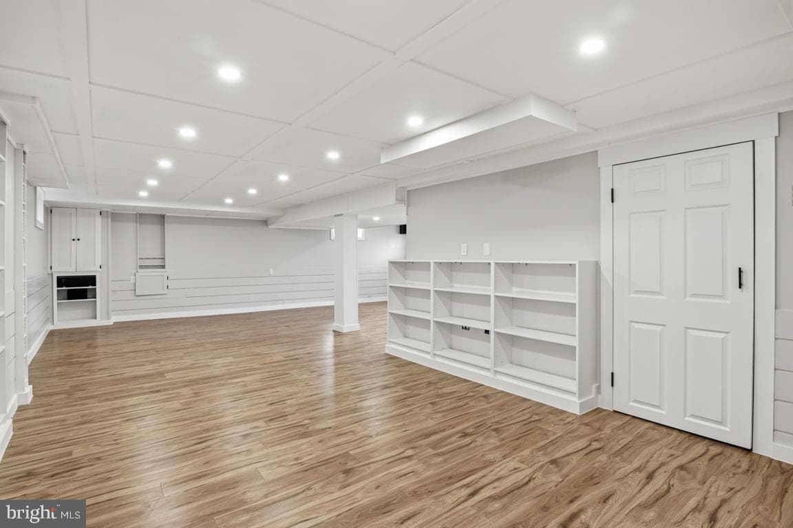 1670 Salem Circle photo 35