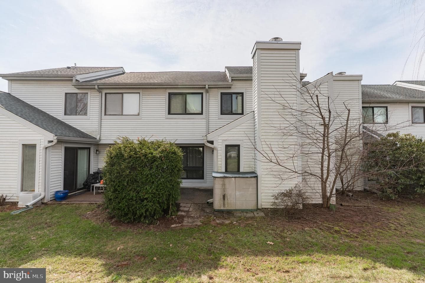 104 Revere Drive photo 3