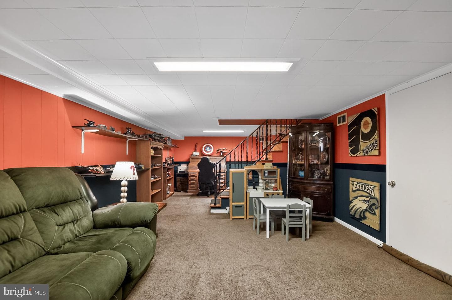 548 Belmont Street photo 20