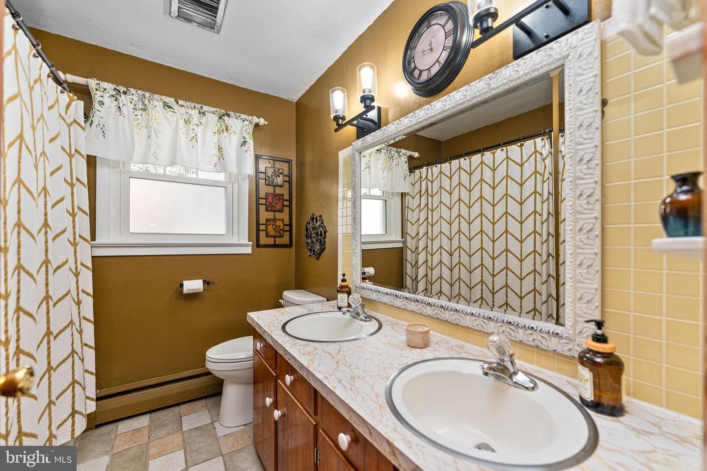 1030 Walt Road photo 23