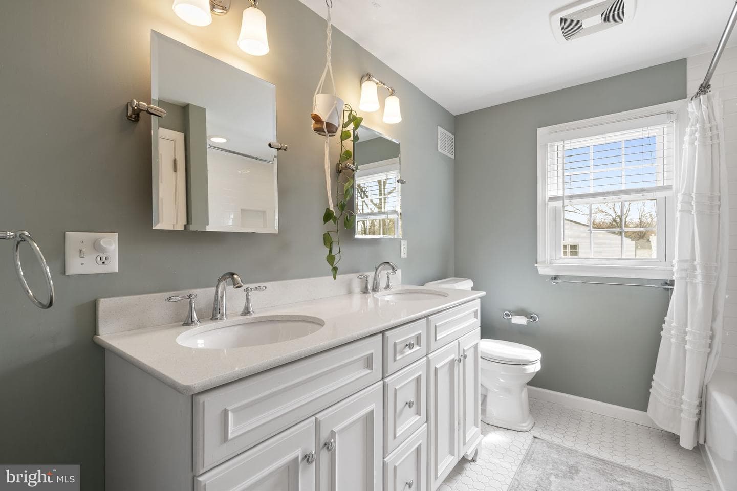 626 Penllyn Blue Bell Pike photo 38