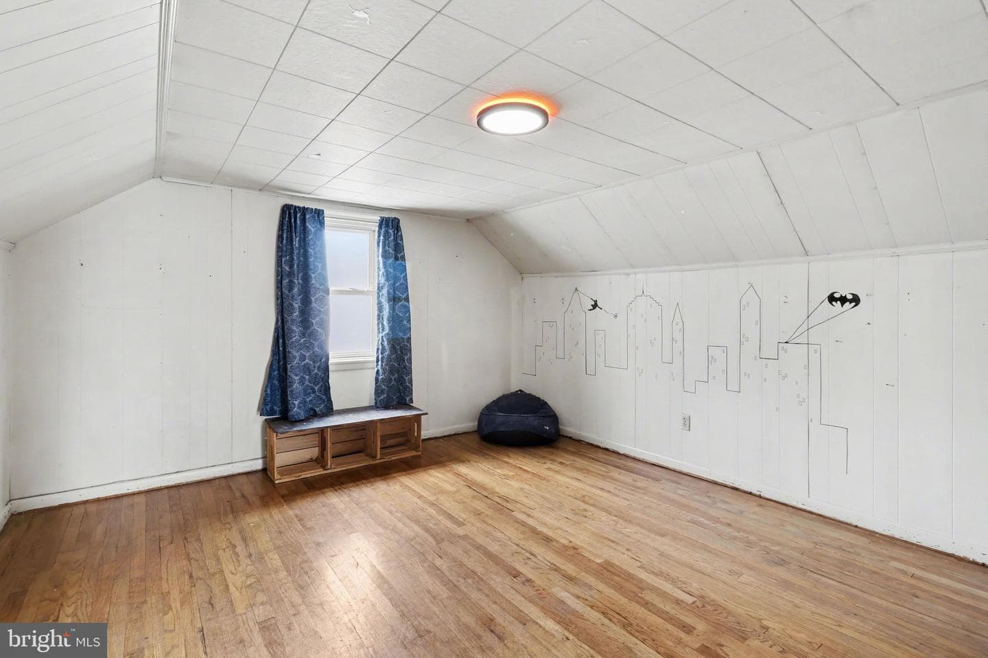 609 N Franklin Street photo 23