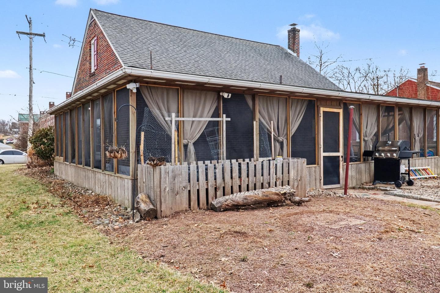 609 N Franklin Street photo 35