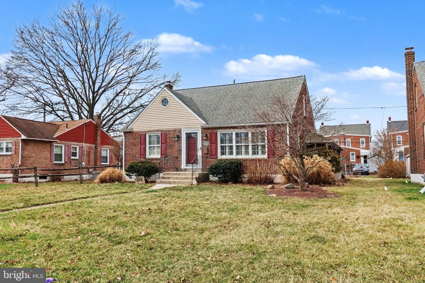 609 N Franklin Street photo 4