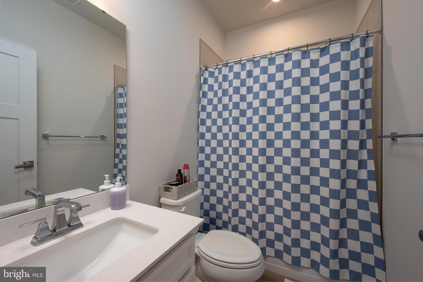 121 Chase Lane photo 26