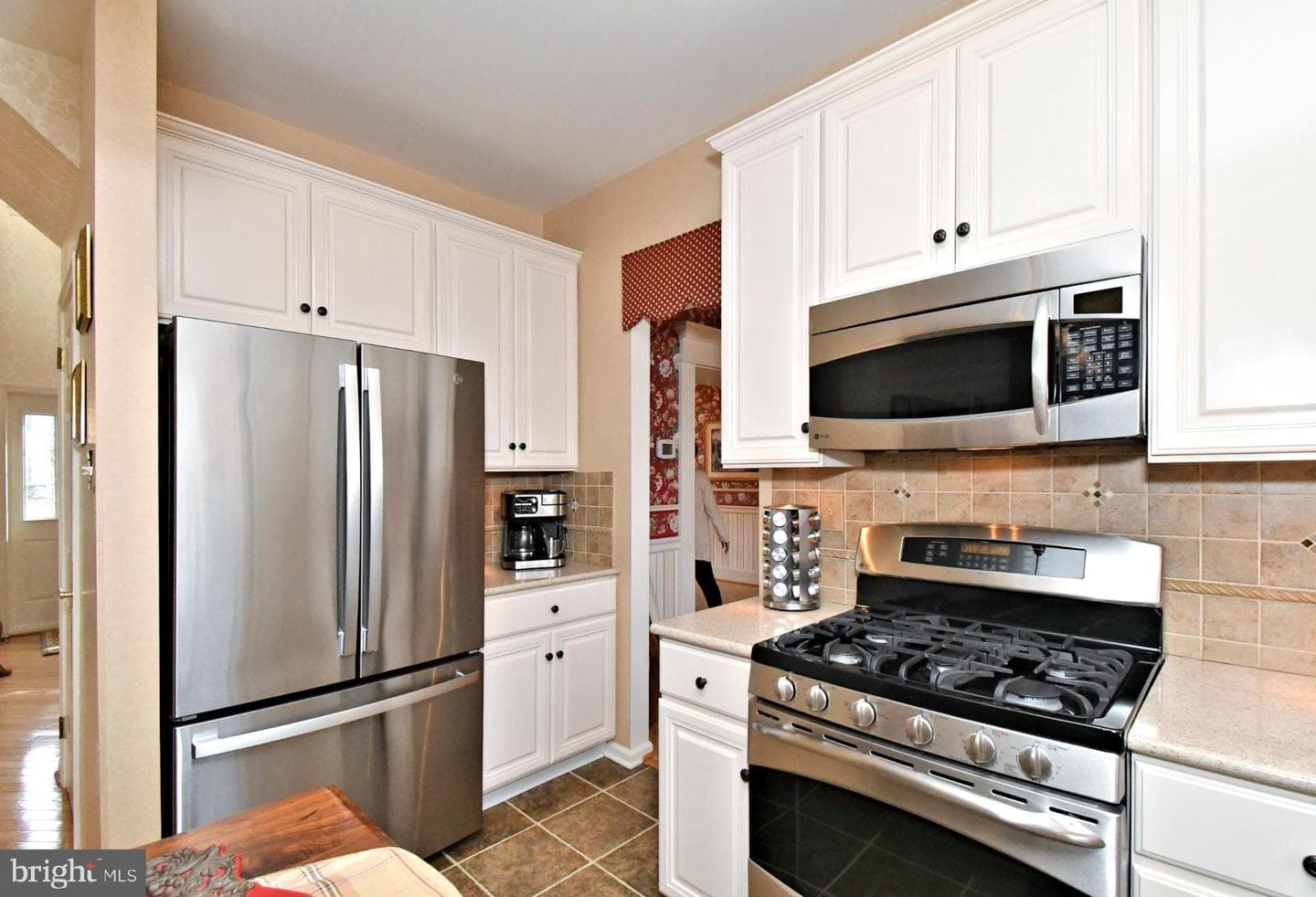 115 Hanover Avenue photo 20