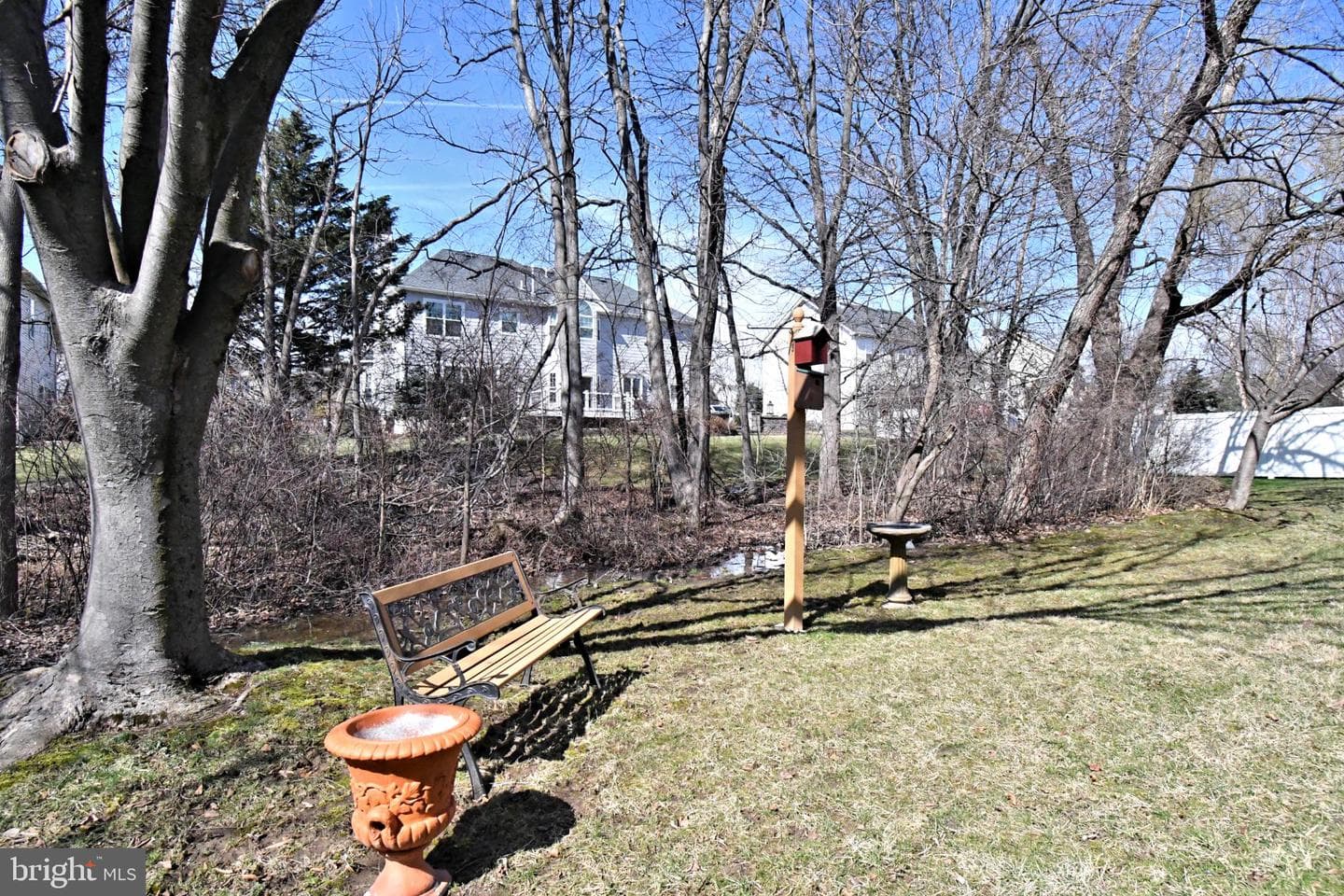 115 Hanover Avenue photo 86